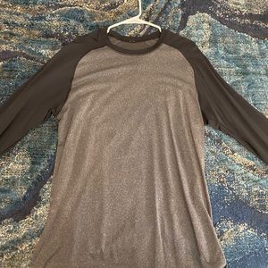 Lululemom metal vent tee